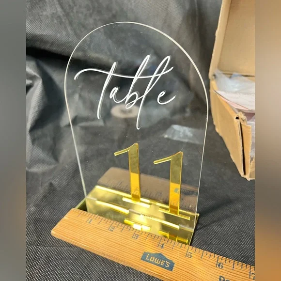 Gold Acrylic Number Sign 20 count - Picture 3 of 14